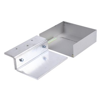 Kit de soporte ajustable / Movimiento lateral 1-1¼" (25-32 mm) / Aberturas 2¼"-3½" (57-89 mm) / Aluminio anodizado / 8½" (216 mm) de longitud / Puertas batientes