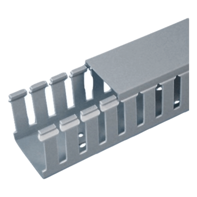 Canaleta Ranurada de PVC / 32 mm Ancho / 79.2 mm Alto / 2 m (6.56 ft) Largo / Tipo F / UL94 V-0