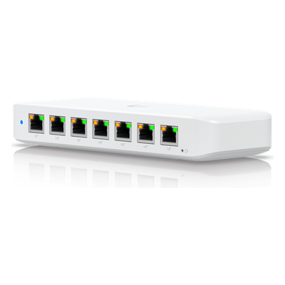 Switch PoE Capa 2 / 8 Puertos GbE / 7 Puertos PoE+ / 1 Puerto Entrada PoE++ / 52 W Presupuesto PoE / 16 Gbps Capacidad de Conmutación / Montaje Versátil