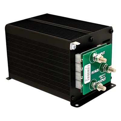 Convertidor DC-DC / Entrada 20-35 VDC / Salida 13.8 VDC / 60 A / Eficiencia 92% / 3.5x3.7x7.0 pulgadas