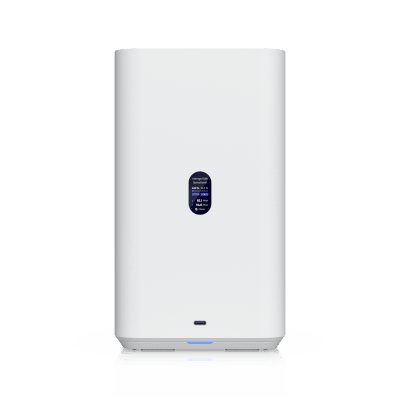 NAS Compacto de Escritorio / 2 Bahías 3.5" SATA / Puerto 2.5 GbE / USB-C 5 Gbps / PoE++ 60 W / Pantalla LCD 1.47"